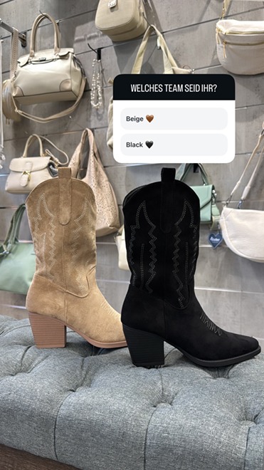 italienische mode kleiber werksverkauf Beige und schwarze Cowboystiefel auf einer gepolsterten Bank präsentieren die Westernstiefelmode.