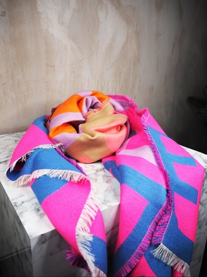 Kleiber Werksverkauf Italienische Schals Winter 2026V