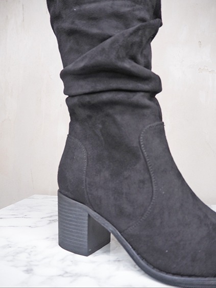 italienische mode kleiber werksverkauf Schwarzer Damen-Stiefel aus Wildleder mit Blockabsatz