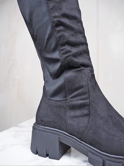 italienische mode kleiber werksverkauf Schwarzer Damen-Stiefel aus Wildleder mit Plateau-Sohle